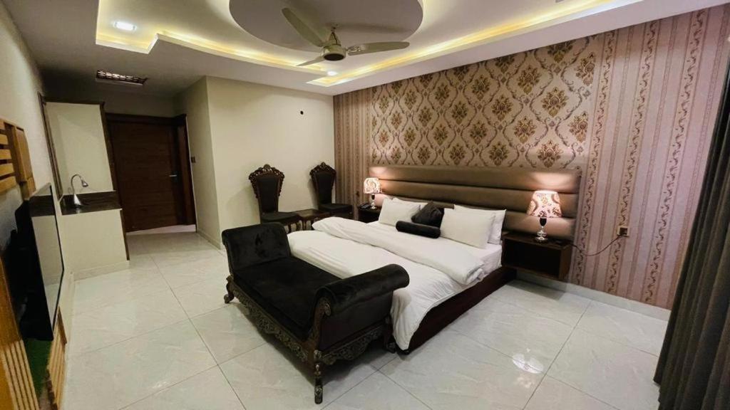 Golden Sand Hotel Rahim Yar Khan Eksteriør bilde