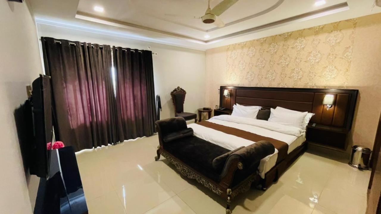 Golden Sand Hotel Rahim Yar Khan Eksteriør bilde